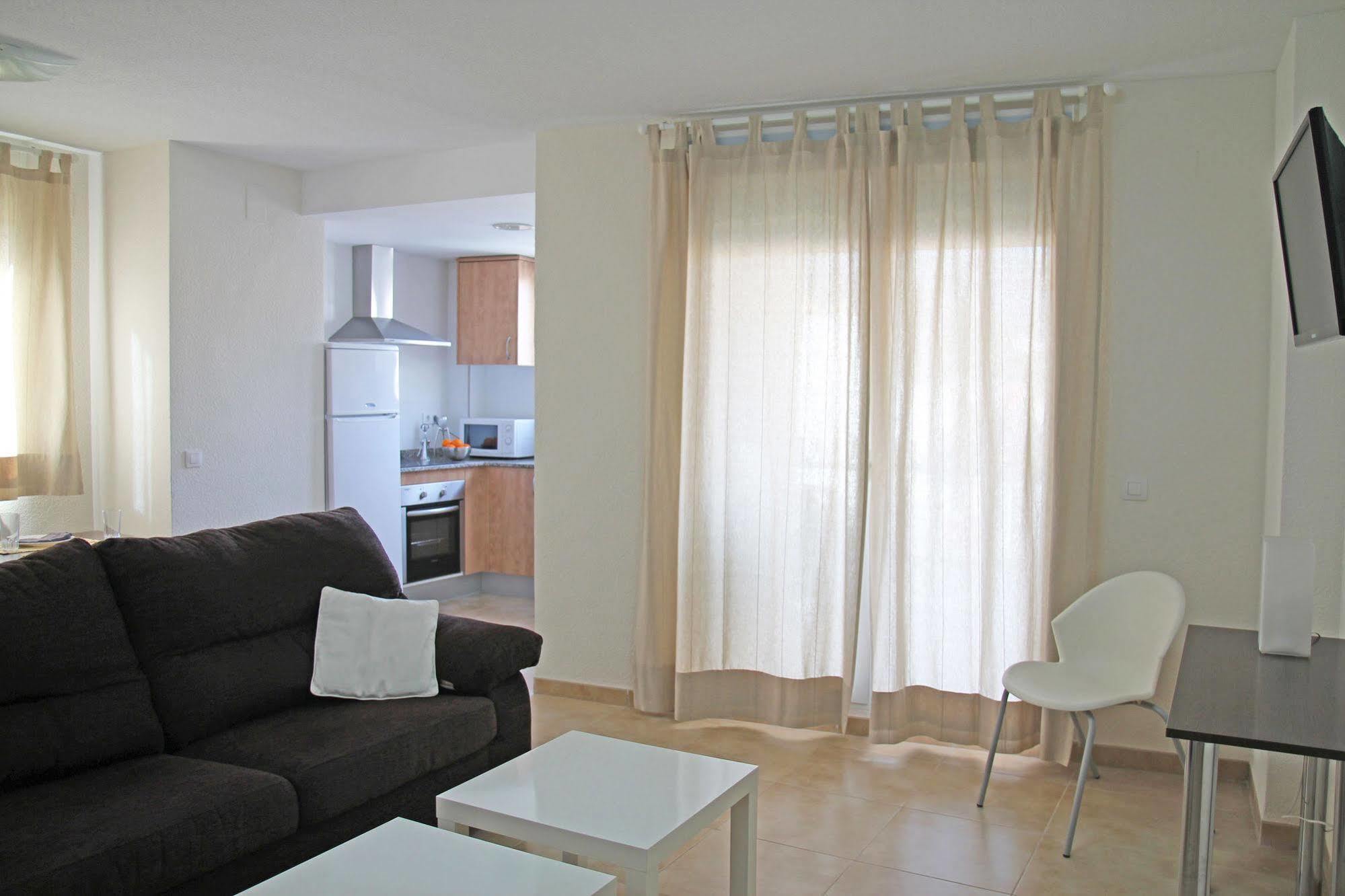 אורופסה דל מר Apartamentos Dona Carmen 3000 מראה חיצוני תמונה